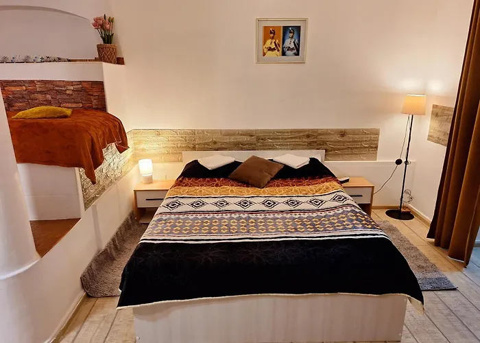 Piata Sfatului Pietonal Apartment