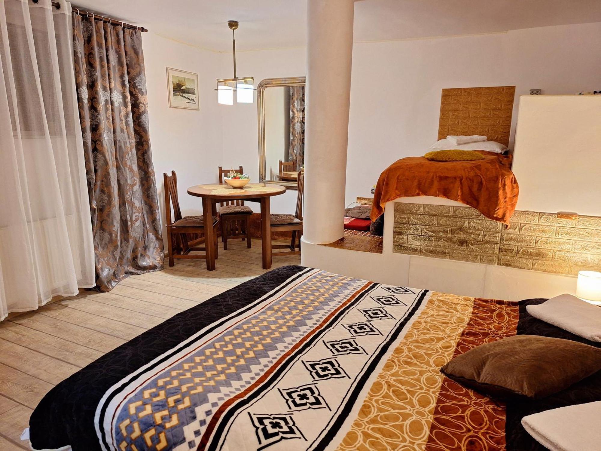Piata Sfatului Pietonal Appartement Braşov